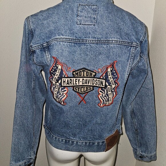 Biker Blues Harley Davidson Cropped Denim Jacket Embroidered Flags Ladies Small - Picture 1 of 14